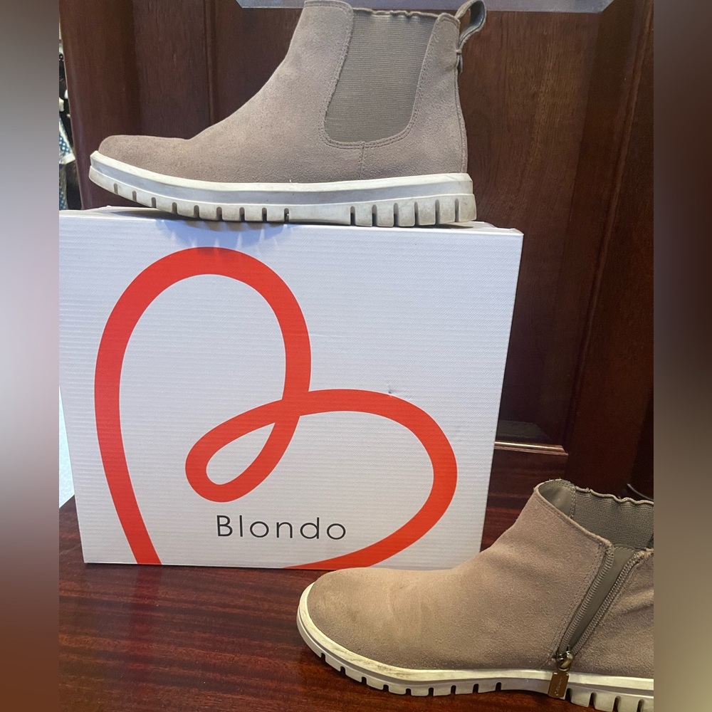 Blondo Flora Suede Ankle Booties